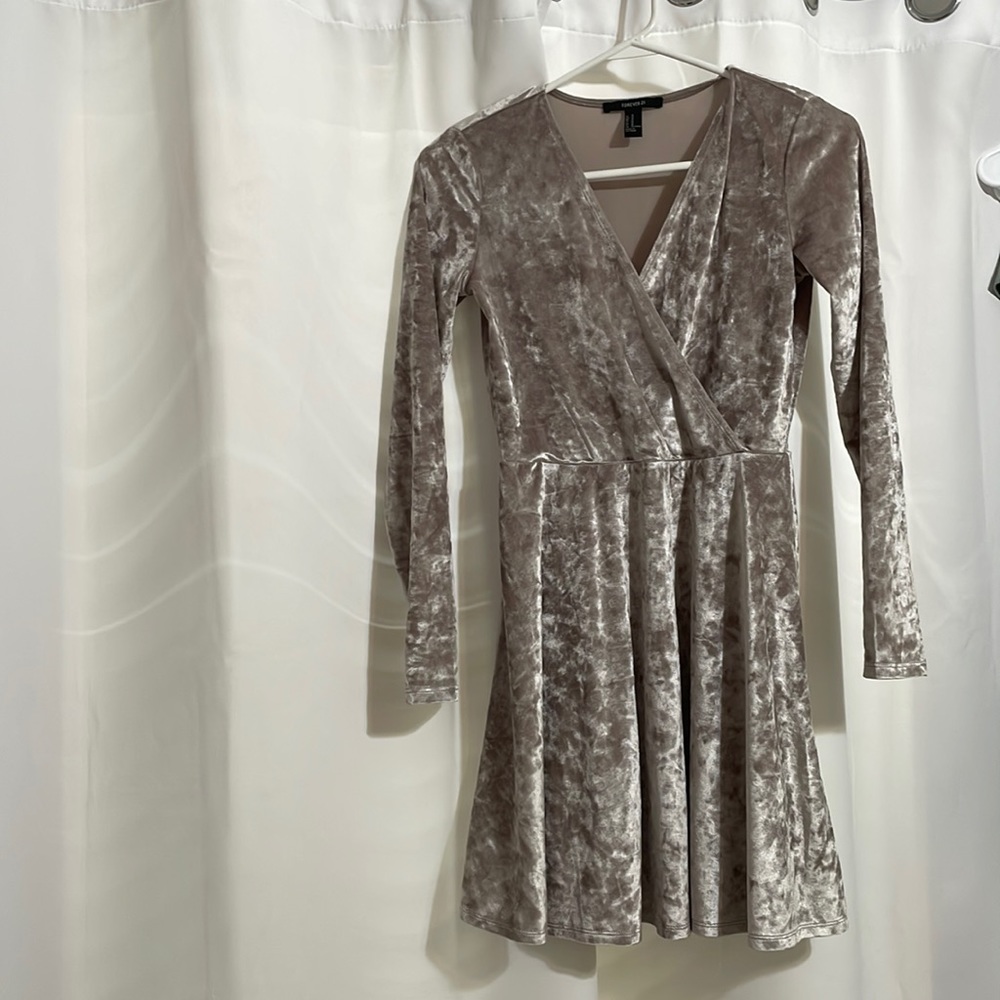 Forever 21, medium, velvet Champaign mini dress